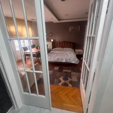 Apartamento Cityline1 *